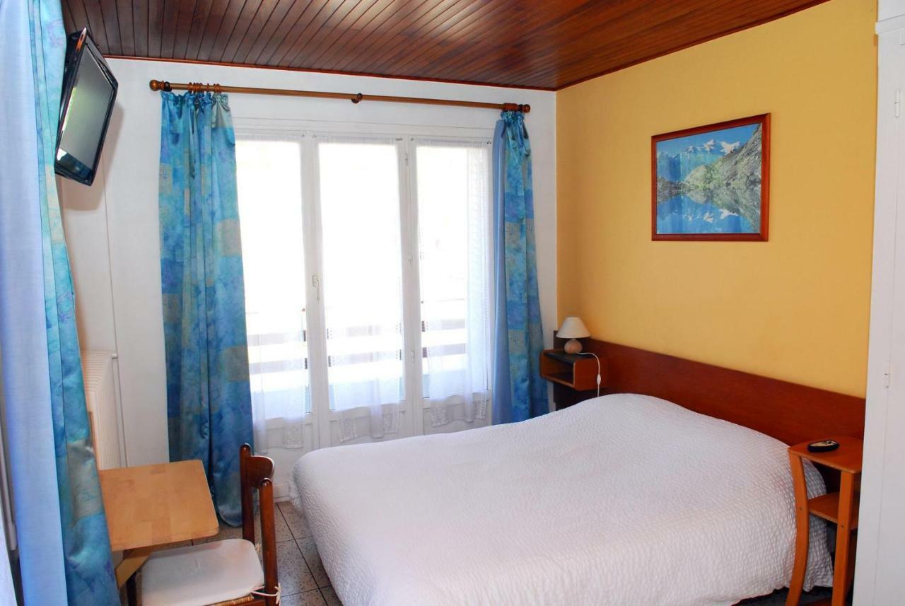 Hotel Sandra فيزيل الغرفة الصورة